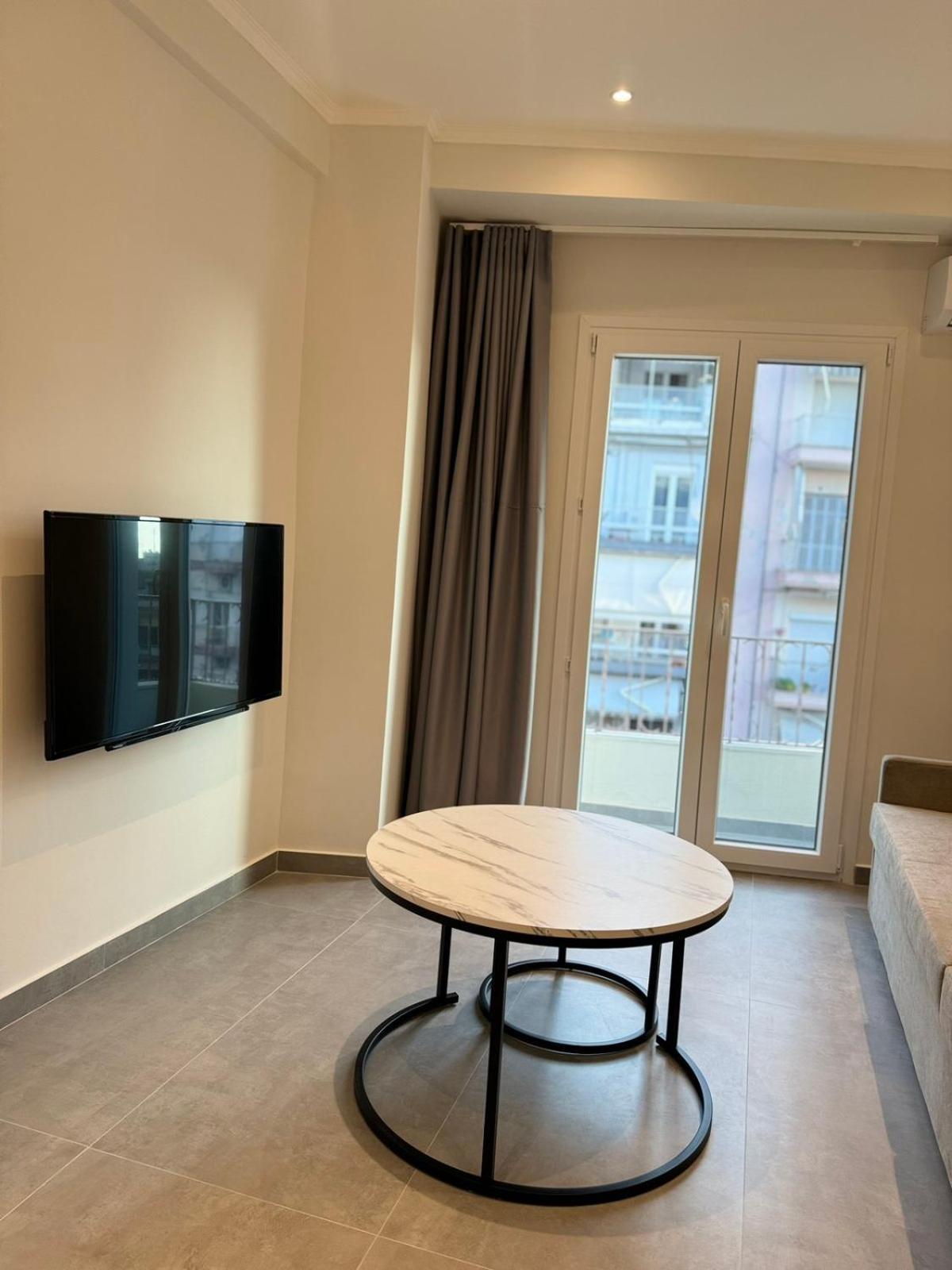 Ifestos-Your Urban Stay Tesalonika Bagian luar foto